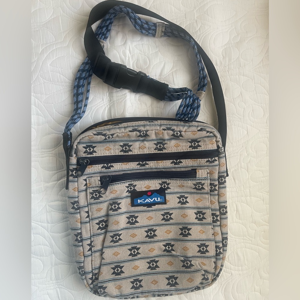 Kavu Cross Body